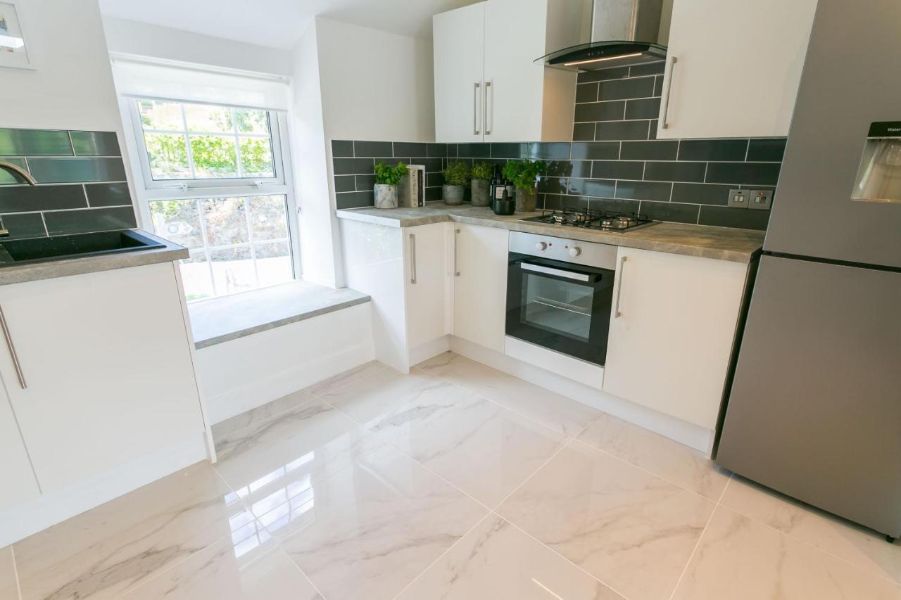 10 Beach Road Menai Bridge Exterior photo